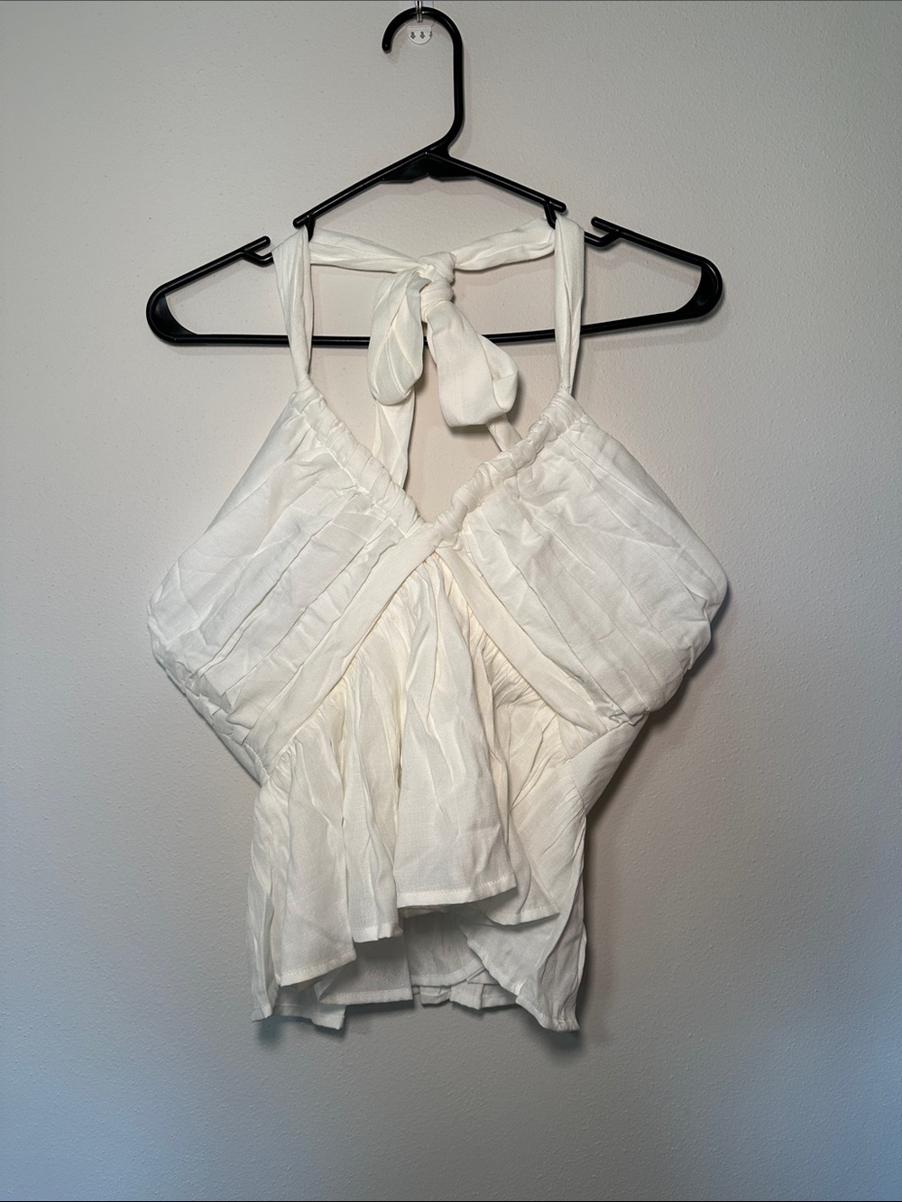 White Halter Tie-Back Ruffle Women's Top